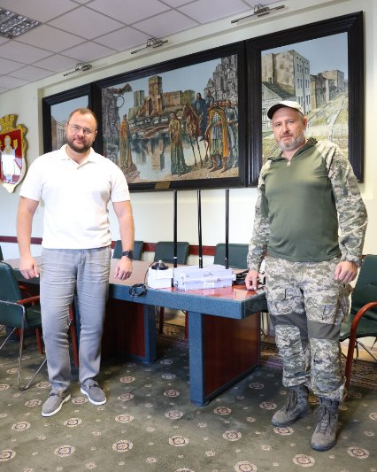 Воїни-захисники отримали квадрокоптери, системи РЕБ та іншу допомогу від Луцька. ФОТО 