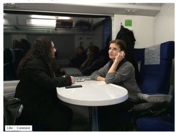 Фото дружини Порошенка у потязі назвали «фейковим». ФОТО