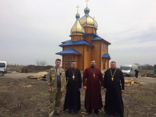 Волинські капелани провели тиждень на передовій. ФОТО