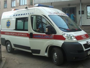 На Чернігівщині чоловік ножем порізав працівницю РАЦСу