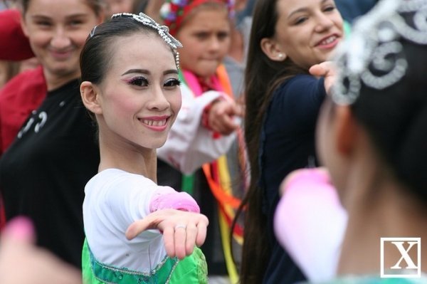 Іноземці вчили лучан танцювати. ФОТО