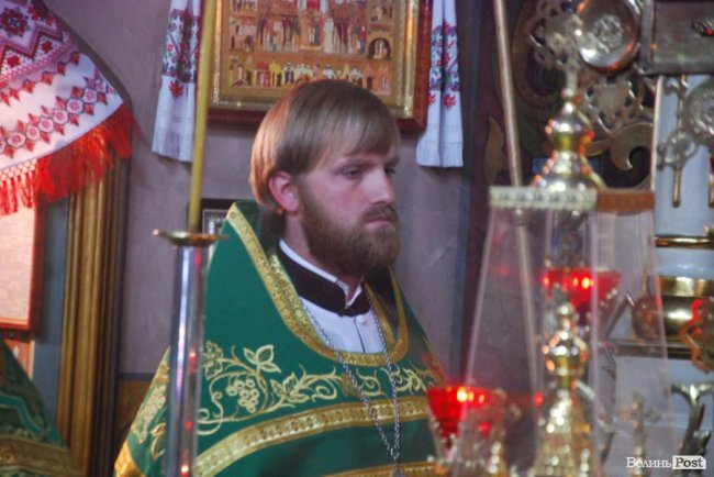 Фото випускного у Волинській духовній семінарії