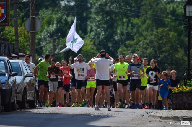 BanderRun: у Луцьку бігали заради життя маленької дівчинки