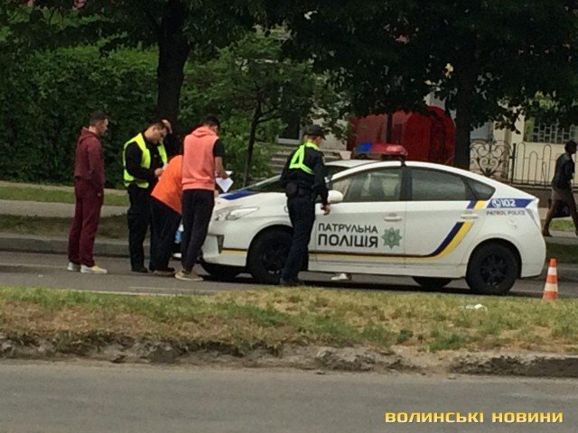 У Луцьку зіткнулися дві автівки. ФОТО