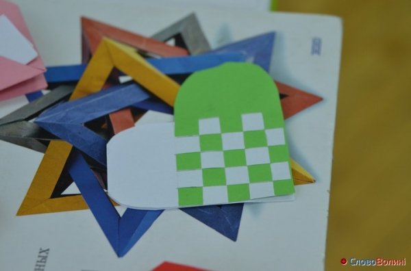 У Луцьку навчали робити валентинки. ФОТО