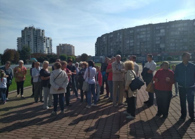 У Луцьку мітингарі перекрили центральну вулицю міста