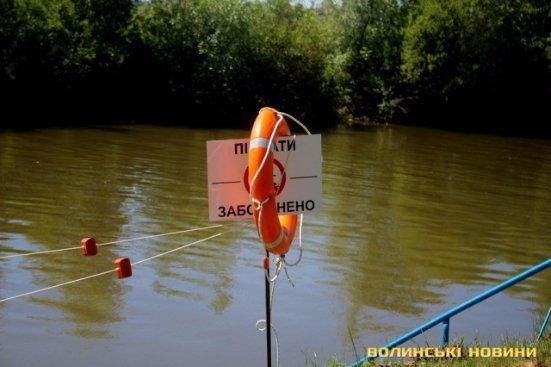 У Луцьку в річці Стир знайшли потопельника. ФОТО