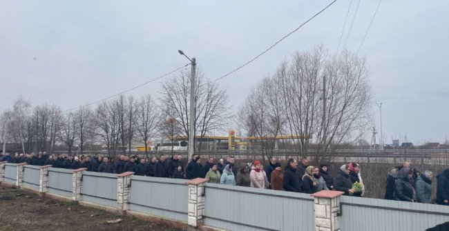 Сотні волинян провели в останню путь Героя Богдана Богуша
