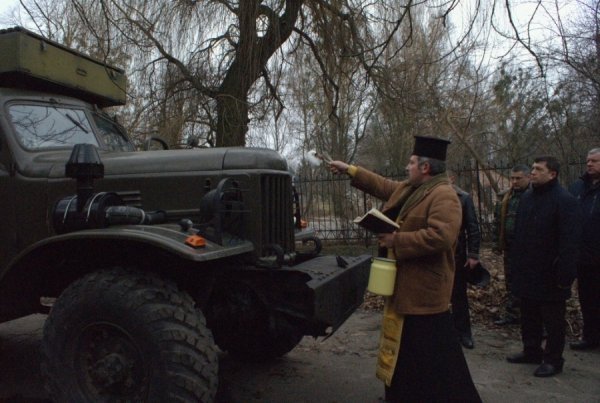 Волинські лісники передали автомобіль батальйону «Айдар». ФОТО