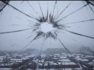 У Маріуполі обстріляли «зелений коридор» і вдруге зірвали евакуацію