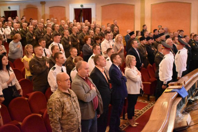 Як у Луцьку нацгвардійців вітали з ювілеєм. ФОТО