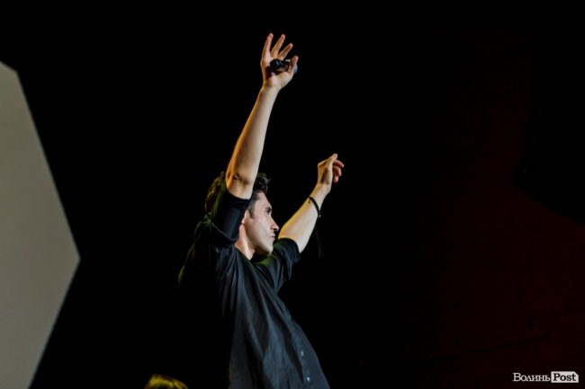 Шквал емоцій та запальна музика: як у Луцьку виступав Dan Balan. ФОТО