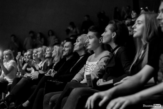 Шквал емоцій та запальна музика: як у Луцьку виступав Dan Balan. ФОТО