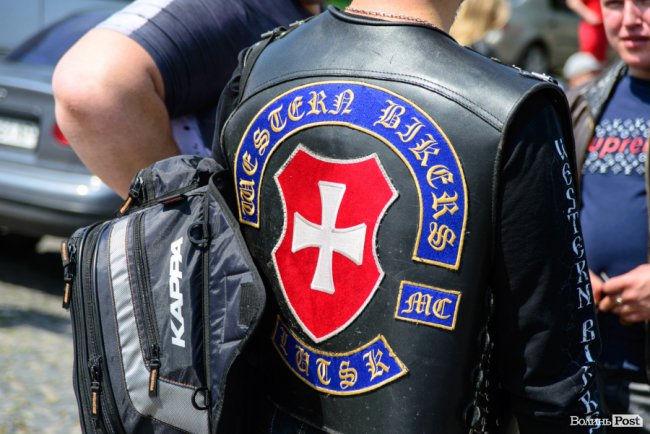 Леді на мотоциклах: у Луцьк приїхали байкерки з декількох країн. ФОТО