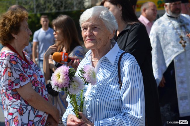 З квітами і віршами: у Луцьку вшанували пам'ять Лесі Українки