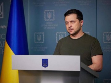 Зеленський захоплюється мирними жителями, які зупиняють і беруть в полон окупантів. ВІДЕО