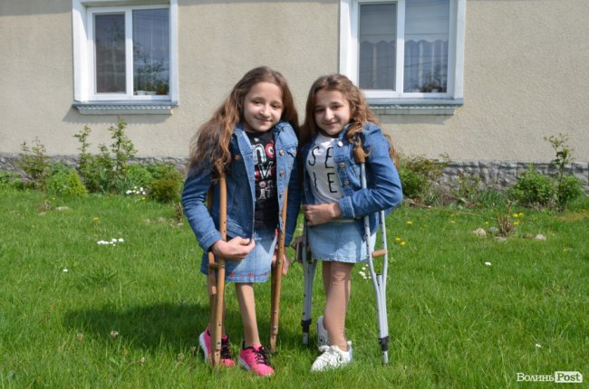 «Кришталевим» сестричкам з Волині негайно потрібна допомога