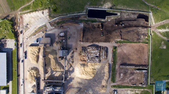 Показали розбудову заводу на Волині з висоти пташиного польоту. ВІДЕО