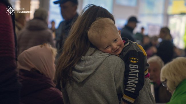 Як триває евакуація на Сумщині: сумні кадри