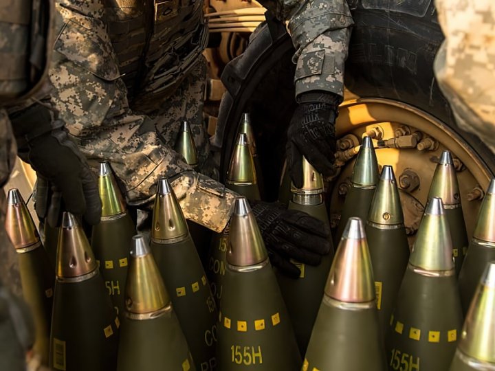 Болгарія знайшла надлишок снарядів і може передати їх Україні