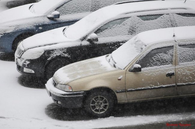 Фотограф показав засніжений Луцьк