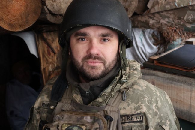 За 200 метрів ворог: фото бійців із Волині на фронті