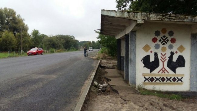 На Волині хочуть знести старі зупинки з мозаїкою, деякі волиняни – проти. ФОТО, ВІДЕО