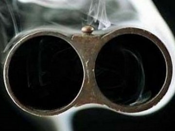 На Тернопільщині місцевий житель застрелив дружину та двох поліцейських, ще один - поранений