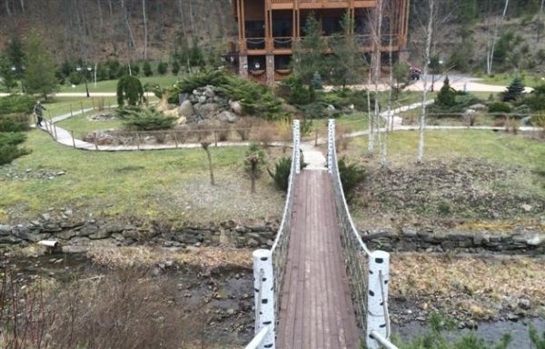 Дача Медведчука на Закарпатті. ФОТО 