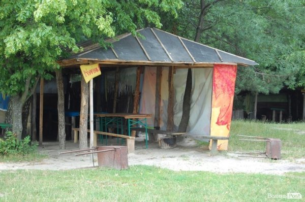 Одна з альтанок