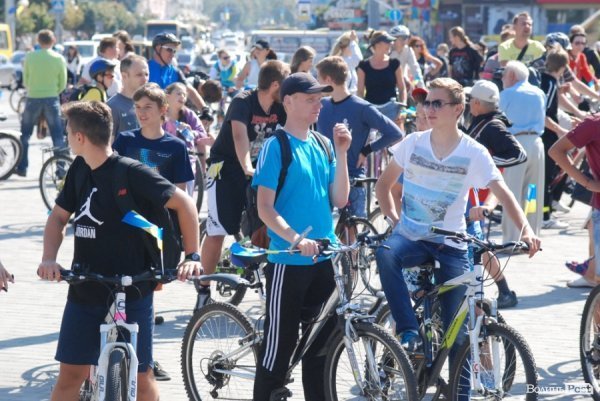 Велопробіг до Дня Незалежності в Луцьку. ФОТО