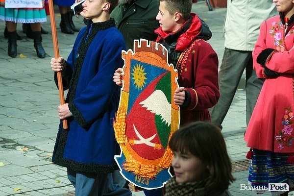 У Луцьку європейські монархи відкрили фестиваль «Берегиня». ФОТО