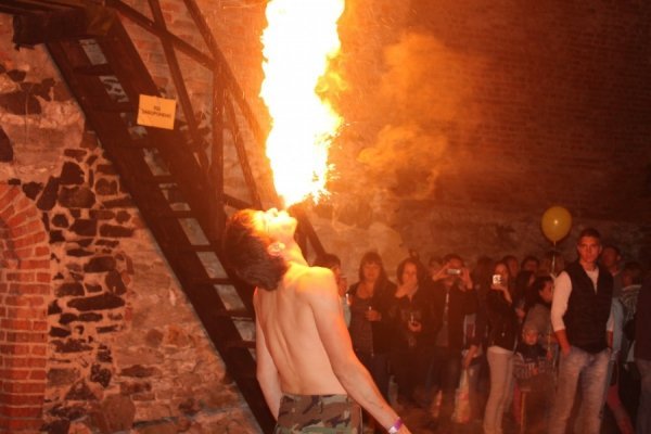 Фото видання Під прицілом