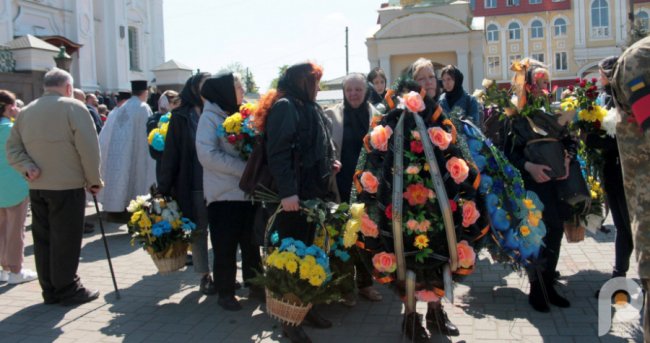 Під звуки оркестру:  у Луцьку попрощалися з Героями Олександром Бебком та Анатолієм Харитоновим