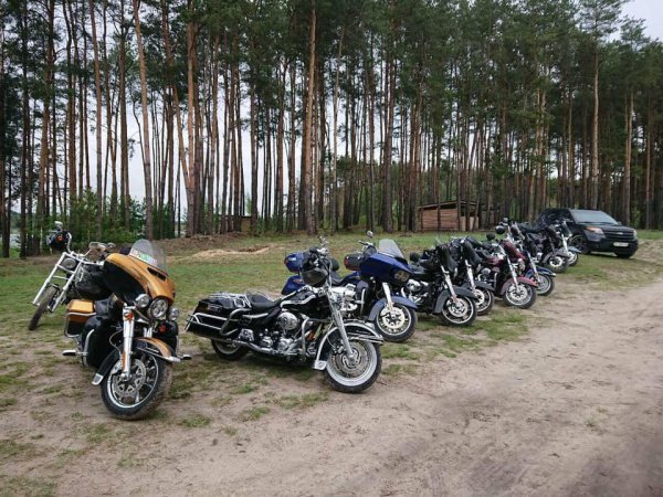 На Волині побували десятки байкерів на Harley Davidson. ФОТО