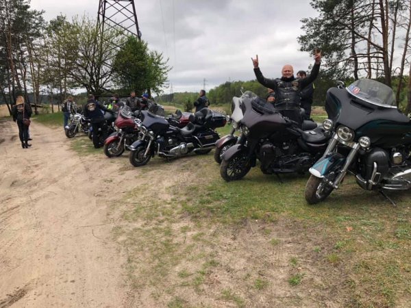 На Волині побували десятки байкерів на Harley Davidson. ФОТО