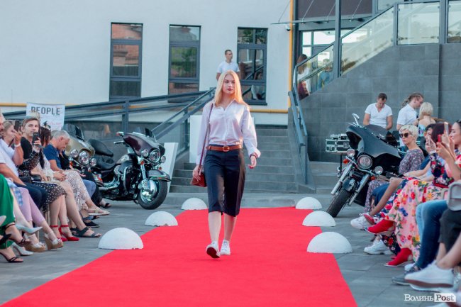 Гурт «СКАЙ», байкери та неймовірні колекції одягу: чим вражав другий день  «Lutsk Fashion Weekend»