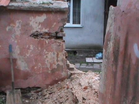 На Волині завалилася частина монастиря. ФОТО. ВІДЕО