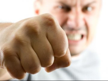 У Рівному до смерті побили пенсіонерку