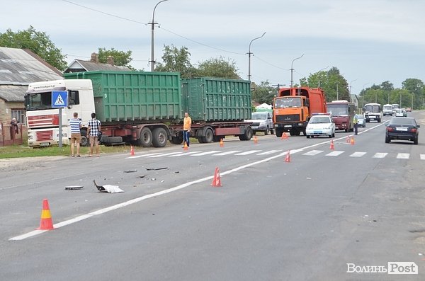 Під Луцьком – аварія за участю депутата облради. ФОТО. ВІДЕО