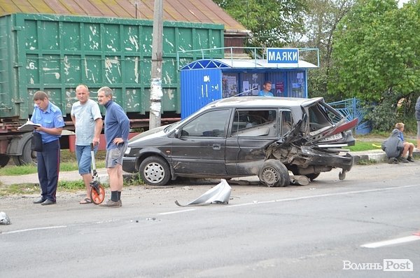 Під Луцьком – аварія за участю депутата облради. ФОТО. ВІДЕО