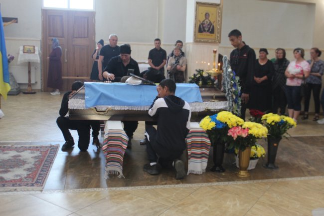 На Волині попрощалися із 19-річним Героєм Артемом Унгур’яном
