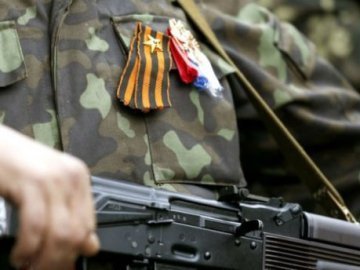 Українські бійці знайшли в тилу базу терористів