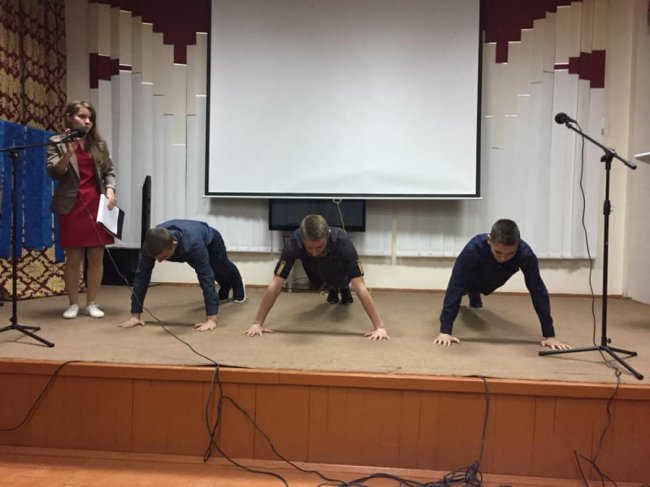 На Волині влаштували конкурс краси серед хлопців. ФОТО