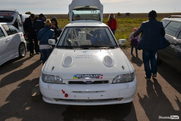 Автомотофестиваль під Луцьком: день другий. ФОТО