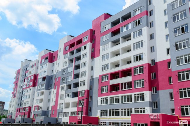 Фотозвіт із будівництва найяскравішого житлового комплексу Луцька* 