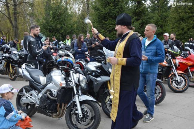 Байкерський зліт: у Луцьку відкрили мотосезон. ФОТО