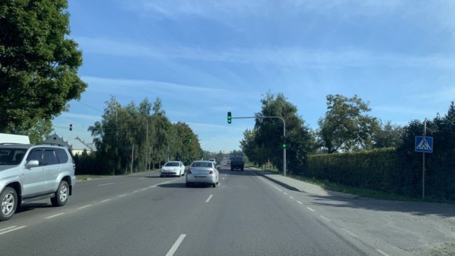 На трасі під Луцьком запрацювали світлофори тільки з зеленим світлом