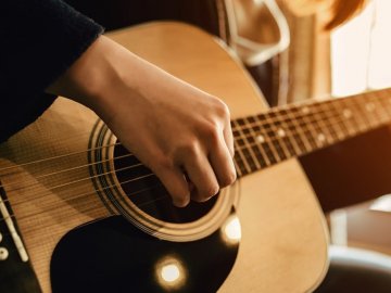 Лучан кличуть на концерт класичної музики