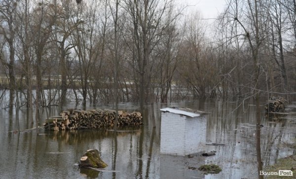 Повінь у Луцьку. ФОТО. ВІДЕО